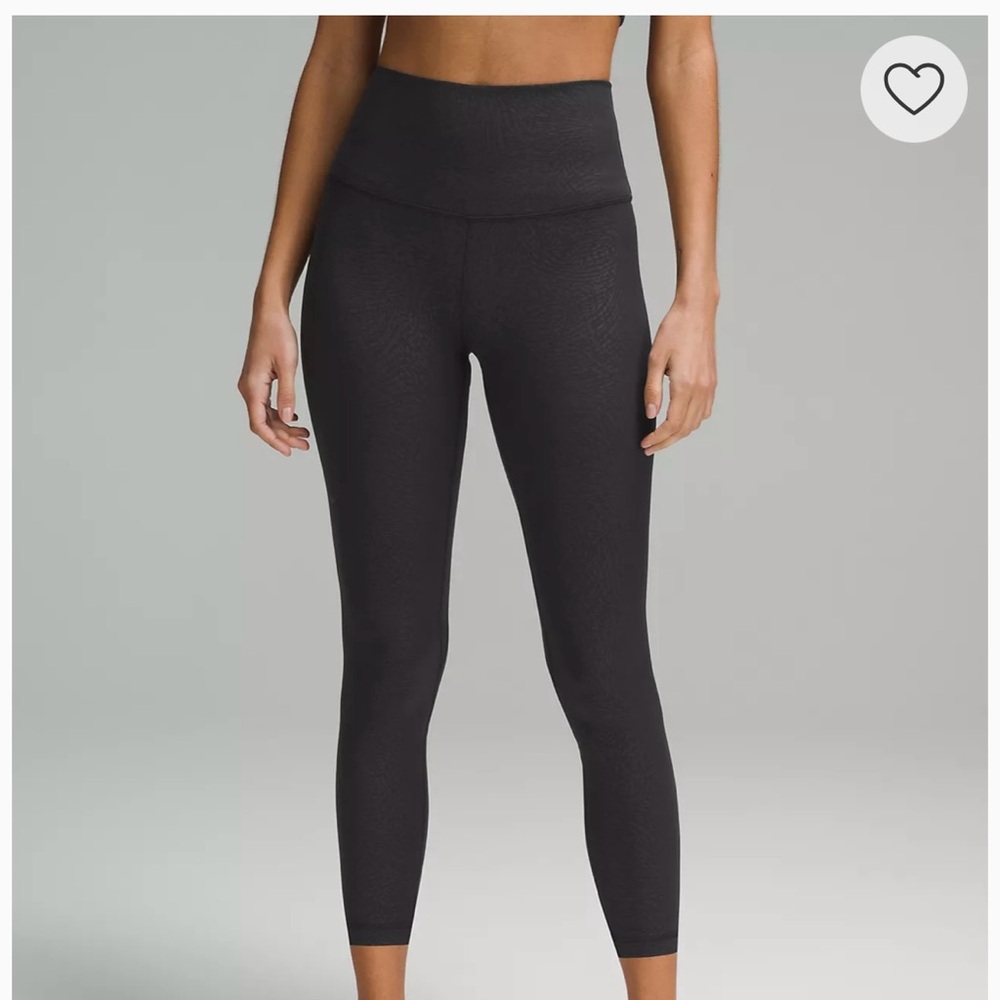 NEW lululemon align leggings - Black Ripple Emboss, size 4